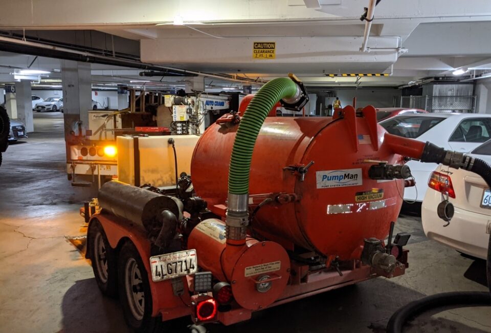 PumpMan high-vacuum truck in parking garage